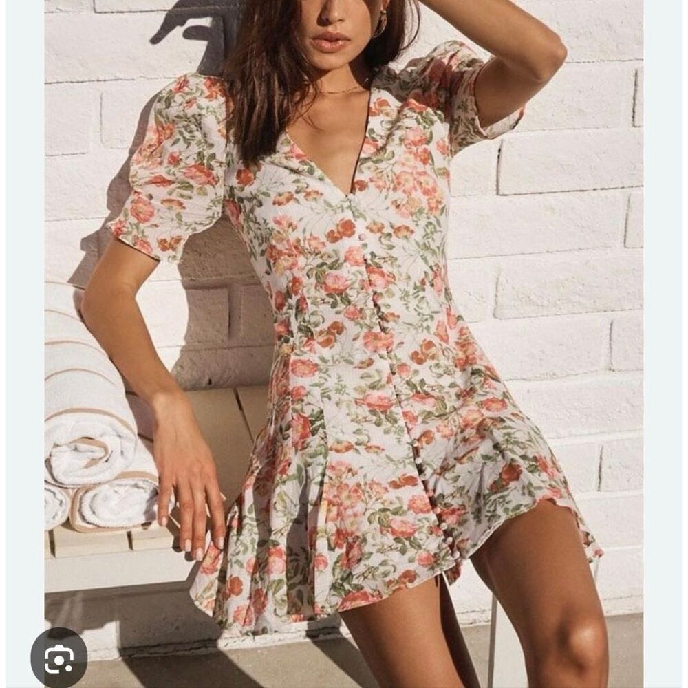 Bec+ Bridge Le Follies Multicolor Camellia Floral Fit & Flare Mini Dress Size 6